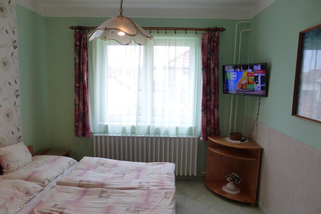 Napfeny Apartman Es Vendeghaz Egerszalók Екстериор снимка