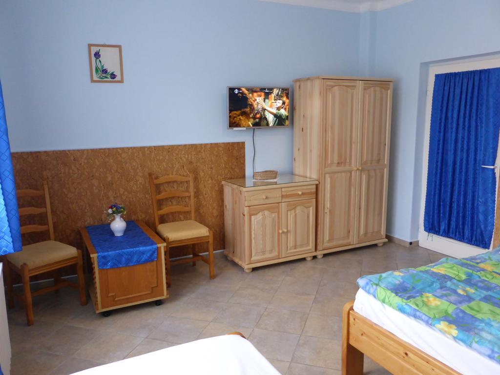 Napfeny Apartman Es Vendeghaz Egerszalók Екстериор снимка