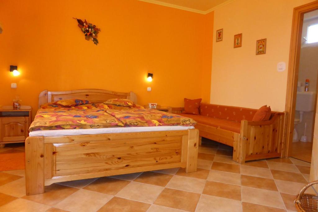 Napfeny Apartman Es Vendeghaz Egerszalók Стая снимка