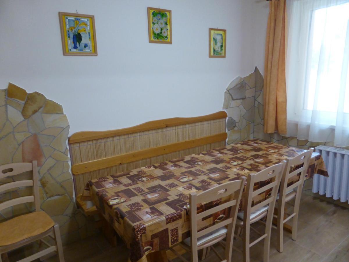 Napfeny Apartman Es Vendeghaz Egerszalók Екстериор снимка